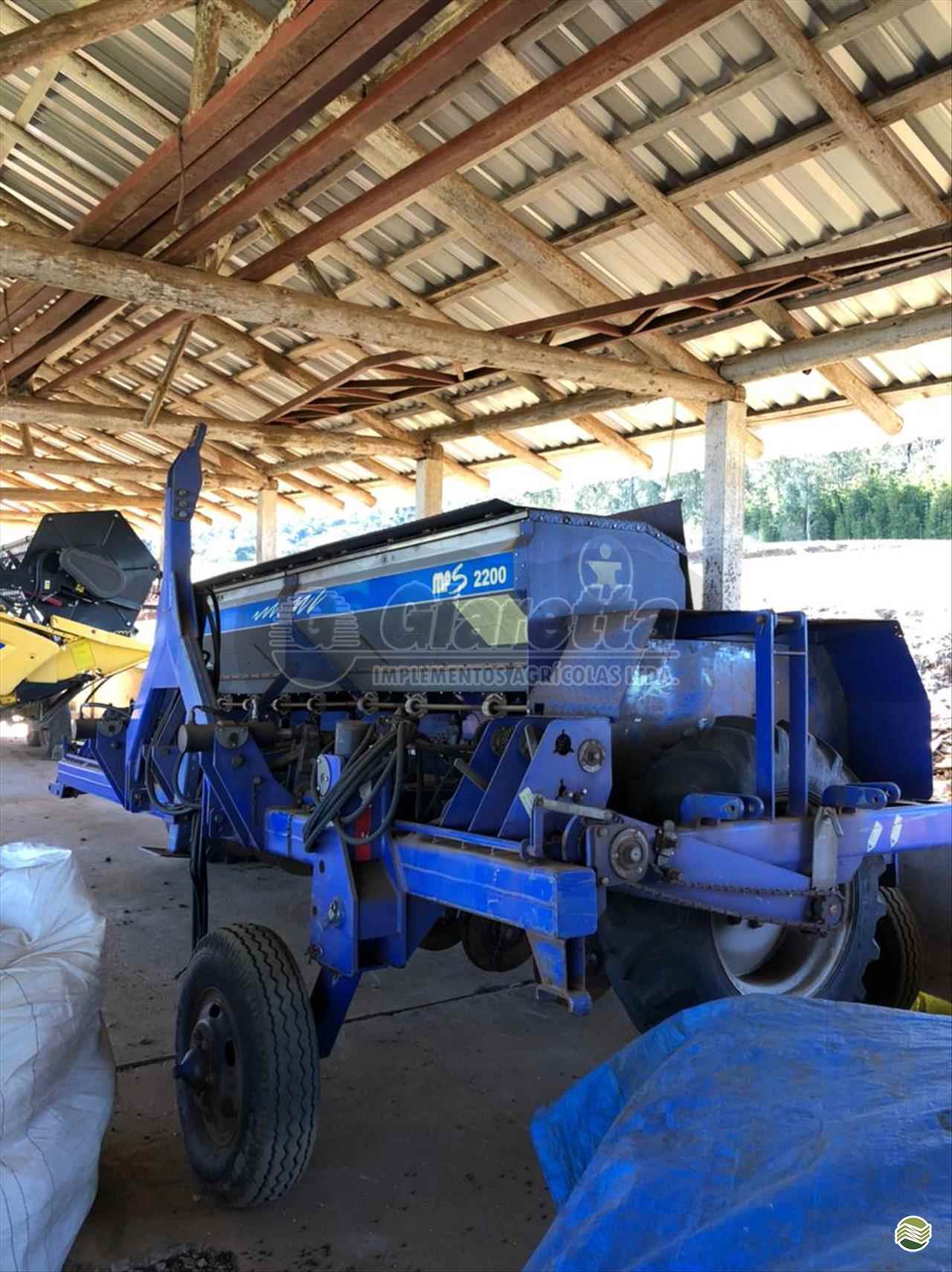 PLANTADEIRA IMASA IMASA MPS 2200 Giaretta Implementos Agrícolas GETULIO VARGAS RIO GRANDE DO SUL RS